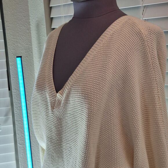 Anthropologie Size M Long Sleeve Front&back V Neck Cut Pullover Sweater - Picture 6 of 8